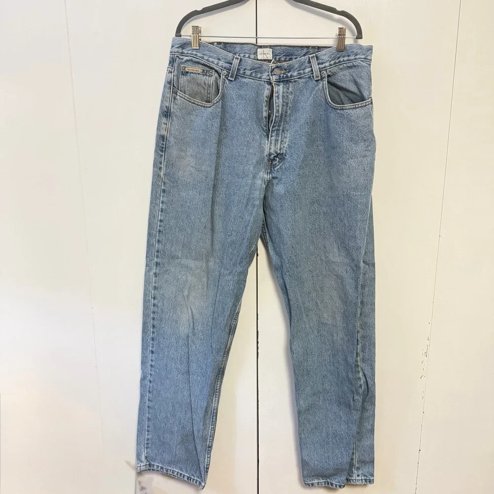 Calvin Klein Vintage Easy Fit Jeans Men’s 38x34 Light Wash Classic Denim